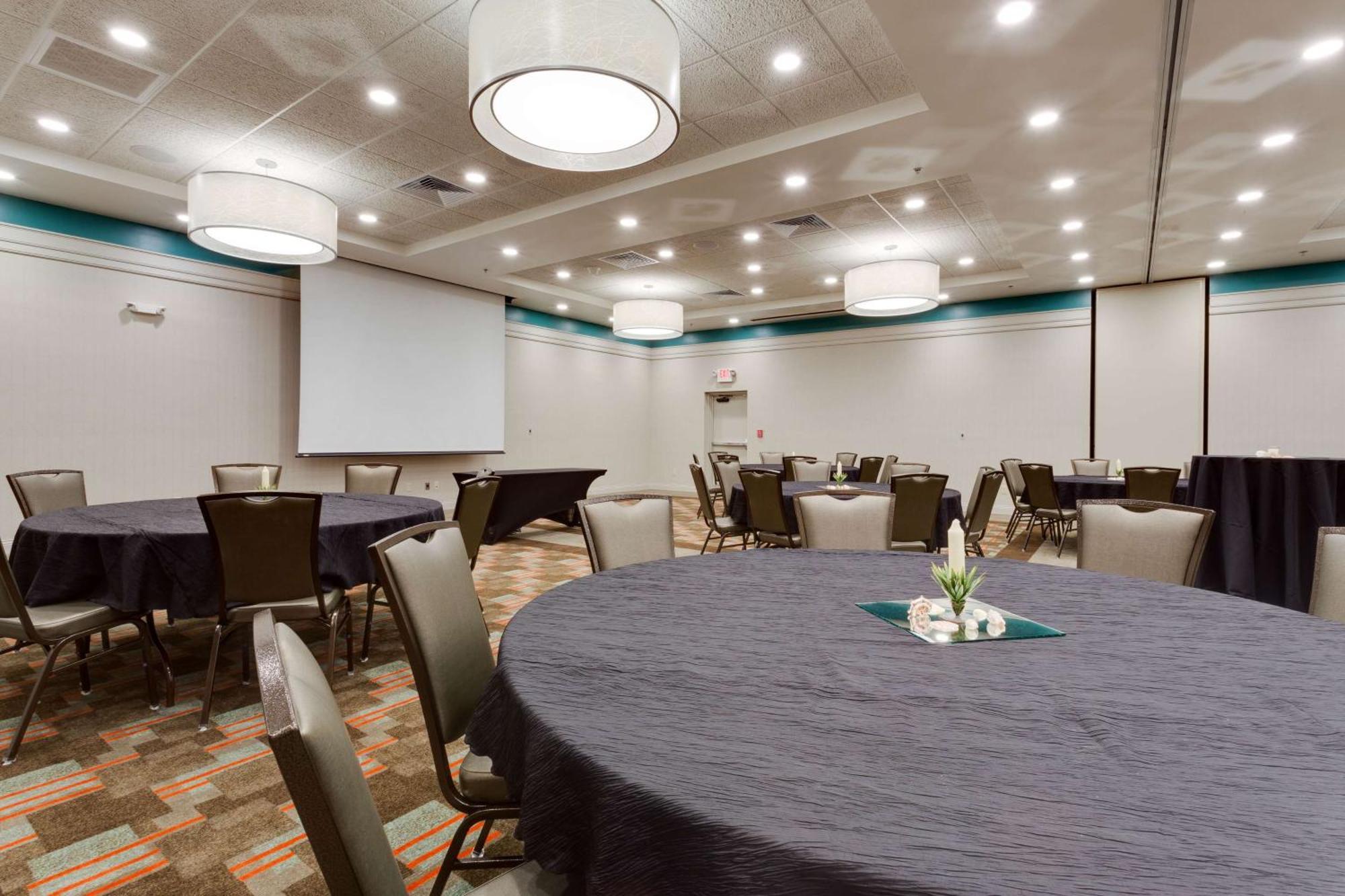 Drury Inn & Suites Fort Myers Airport Fgcu מראה חיצוני תמונה